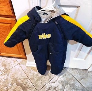 Nike hooded snowsuit size 18 months .. blue with gold Nike embossed